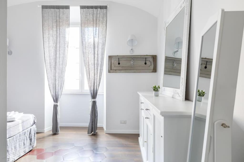 Casa Esquilina Apartment โรม ภายนอก รูปภาพ